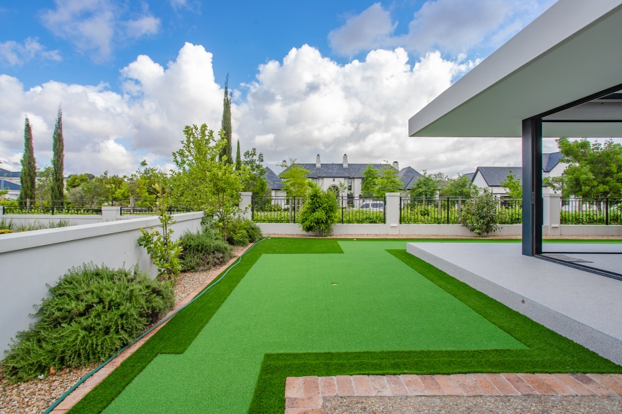 4 Bedroom Property for Sale in Val De Vie Estate Western Cape